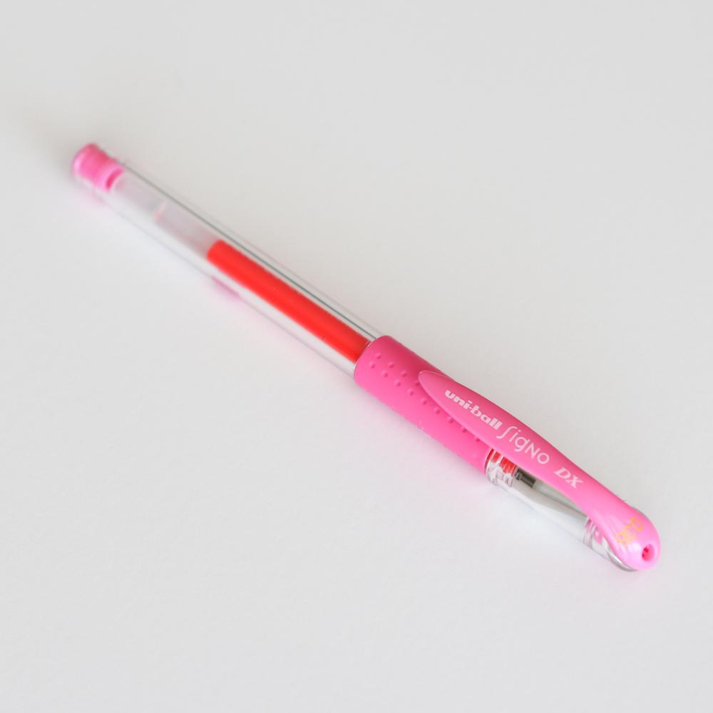 Uni-Ball Signo Gel Pen 0.38 mm - Pink