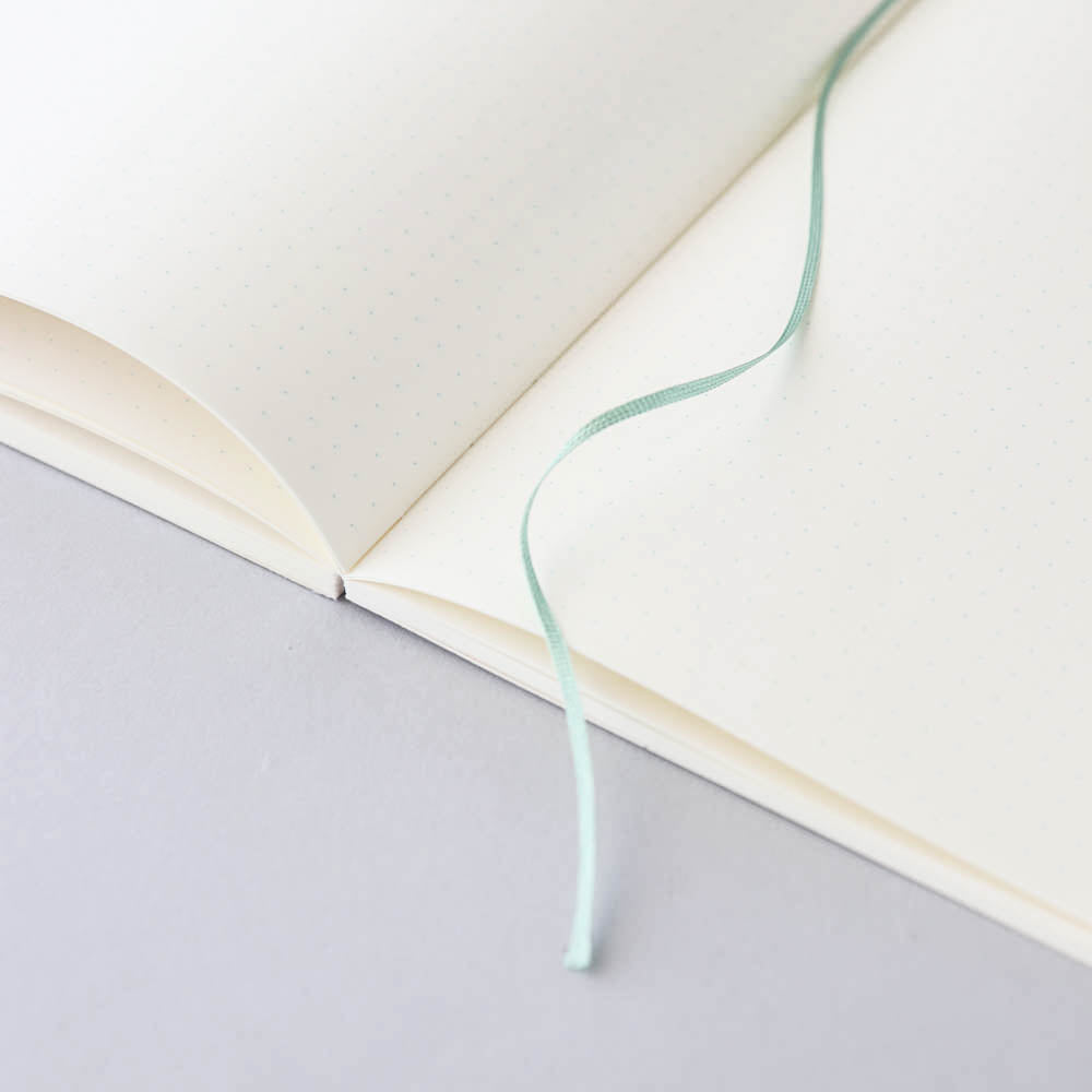 Midori MD Notebook Journal - Ribbon Bookmark