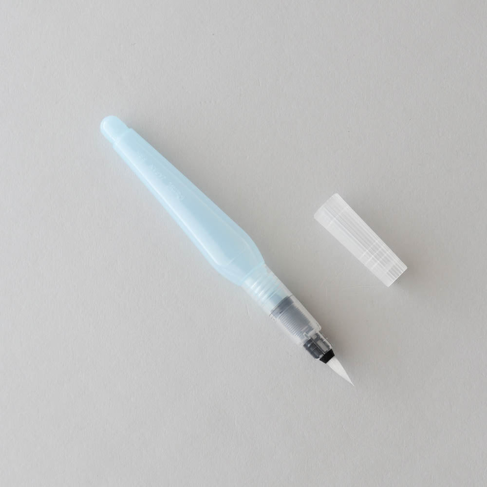 Medium Water Brush Pen by Pentel